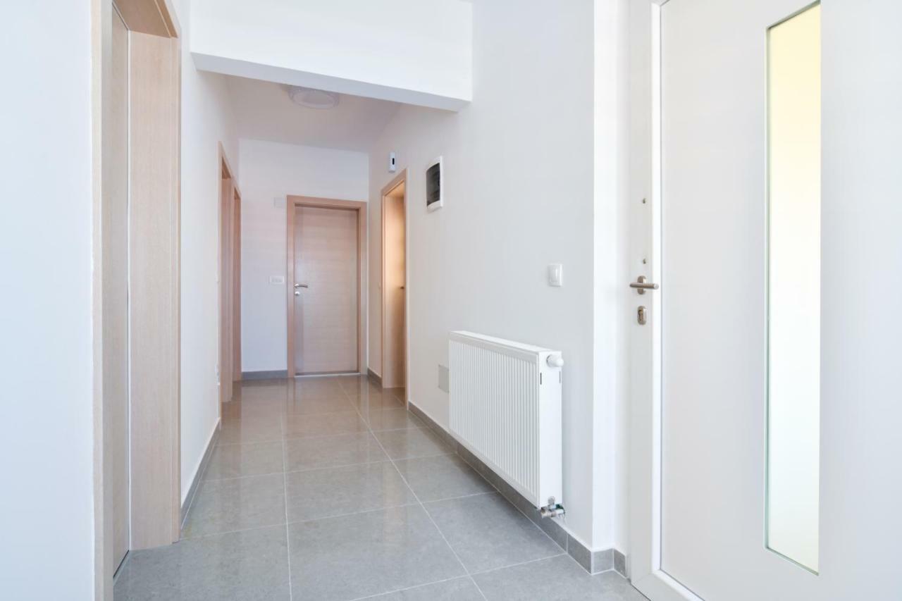 Apartman Novokmet-Crno Hotel Zadar Exterior photo